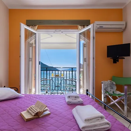 Apartment Apostolos 3 *