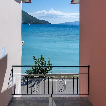 Apostolos 3 公寓 *